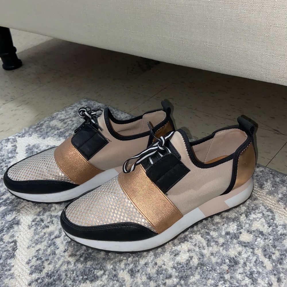 Steve Madden shoes used once